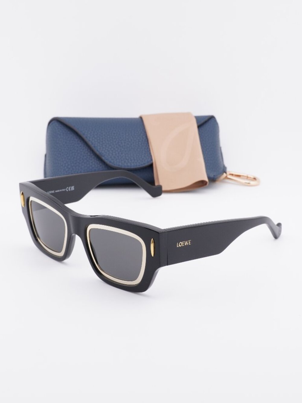 Loewe LW40168I 01A Square Sunglasses – Black\Grey